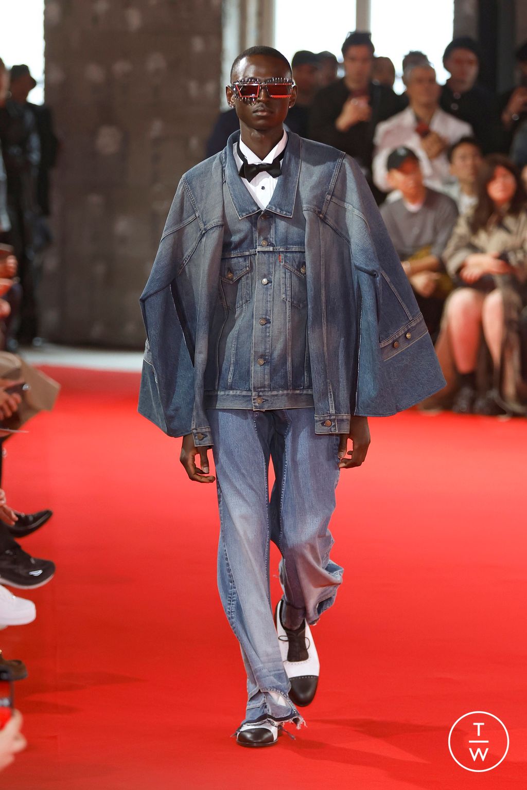 Fashion Week Paris Spring-Summer 2025 look 25 from the Junya Watanabe Man collection 男装