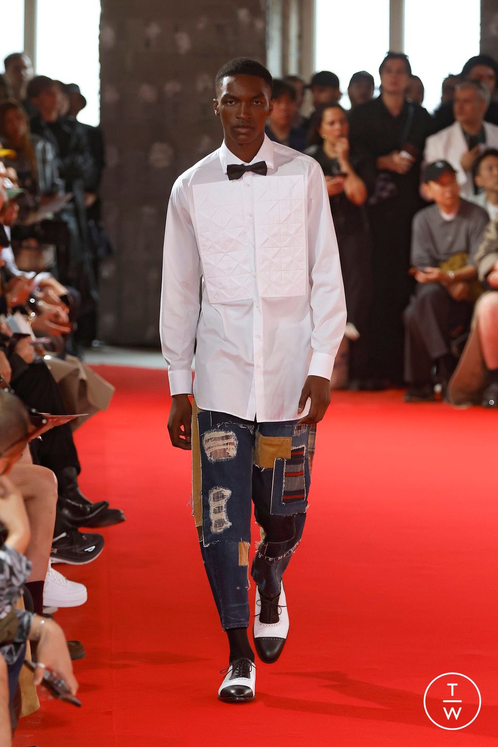 Fashion Week Paris Spring-Summer 2025 look 31 from the Junya Watanabe Man collection menswear