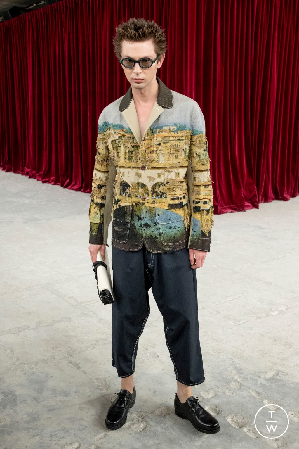 Fashion Week Paris Spring/Summer 2026 look 39 from the Junya Watanabe Man collection menswear
