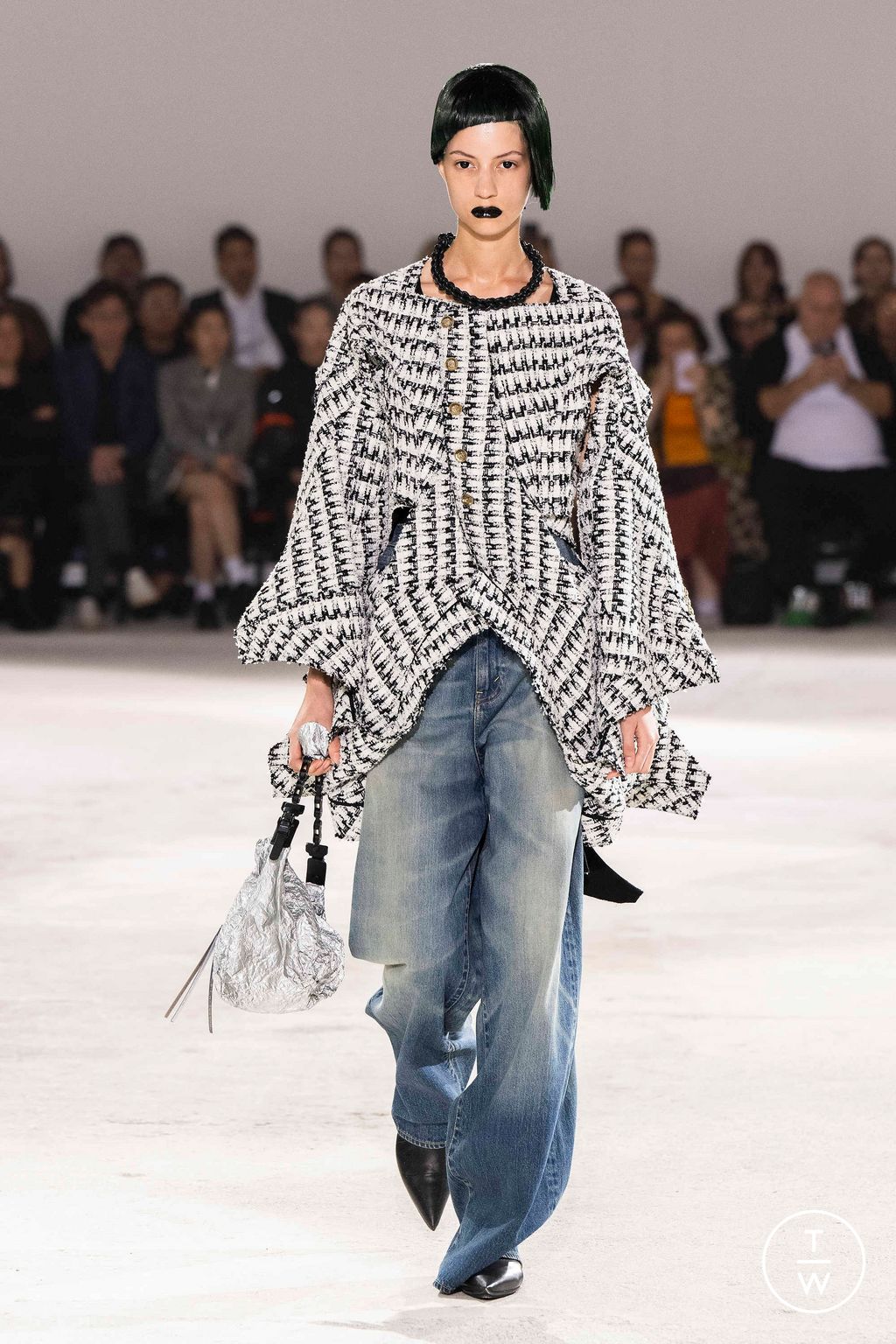 Fashion Week Paris Spring/Summer 2024 look 37 from the Junya Watanabe collection 女装