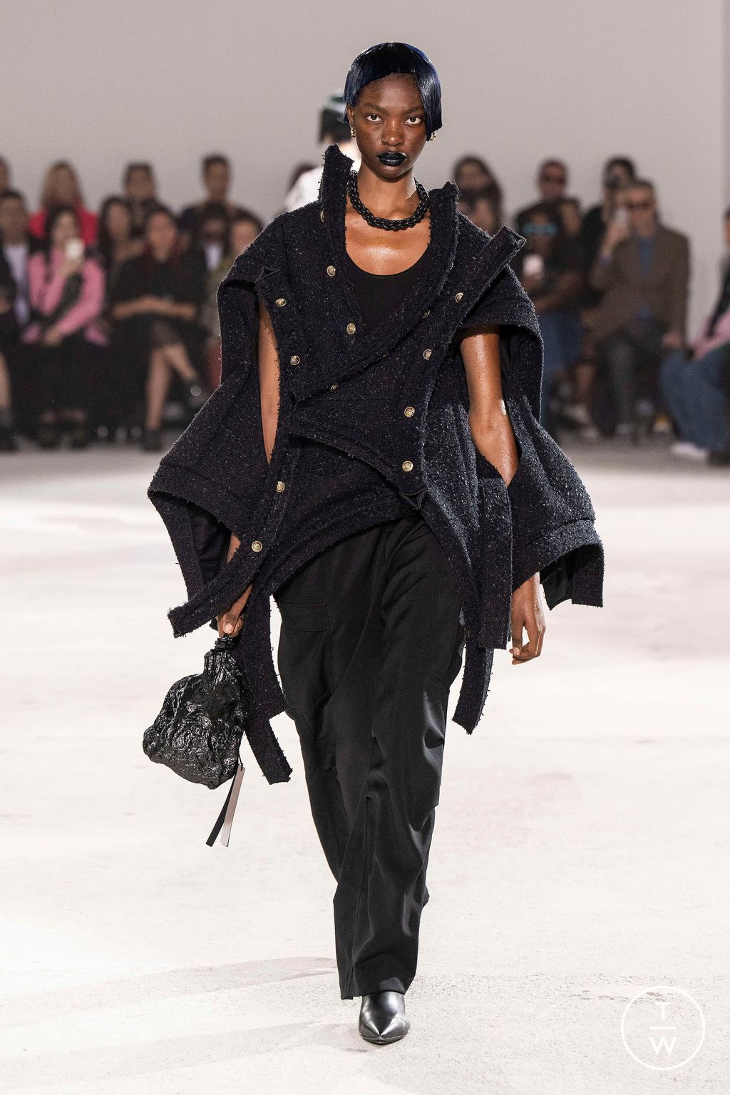 Fashion Week Paris Spring/Summer 2024 look 38 from the Junya Watanabe collection 女装