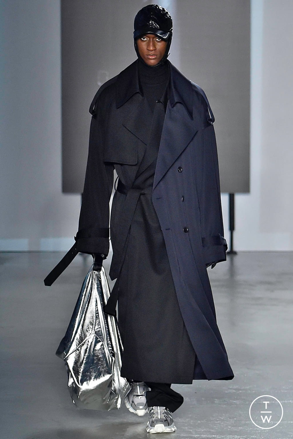 Fashion Week Paris Fall/Winter 2019 look 11 from the Juun.J collection 男装