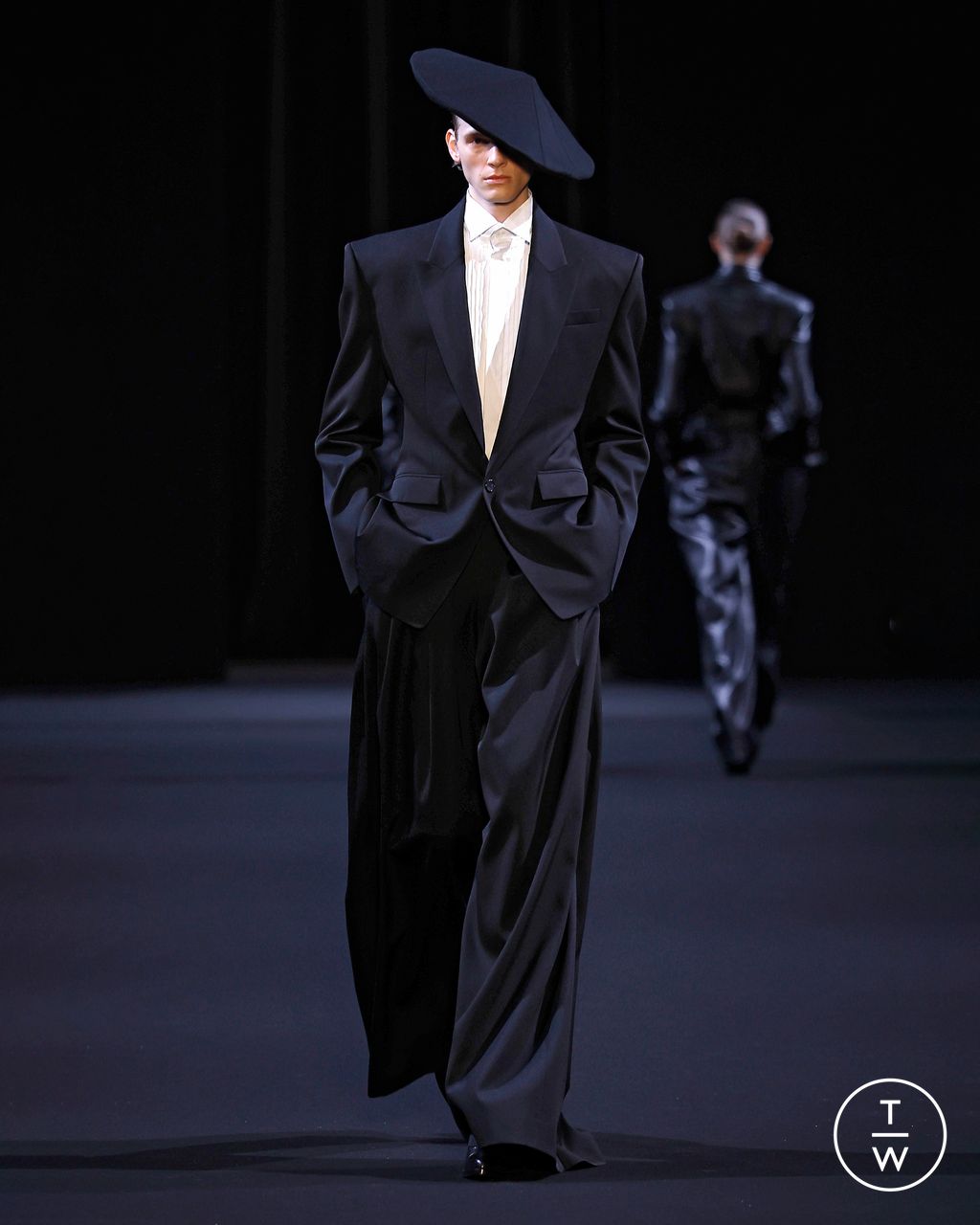 Fashion Week Paris Fall/Winter 2026 look 7 de la collection Juun.J menswear