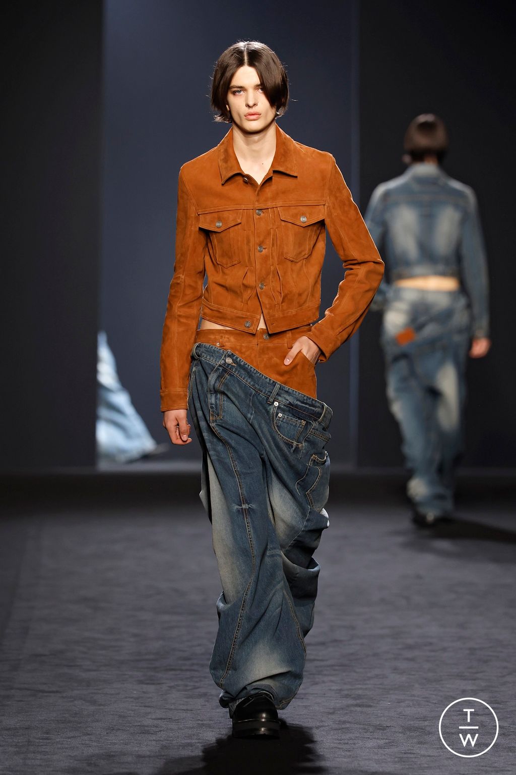 Fashion Week Paris Fall/Winter 2025 look 7 from the Juun.J collection menswear