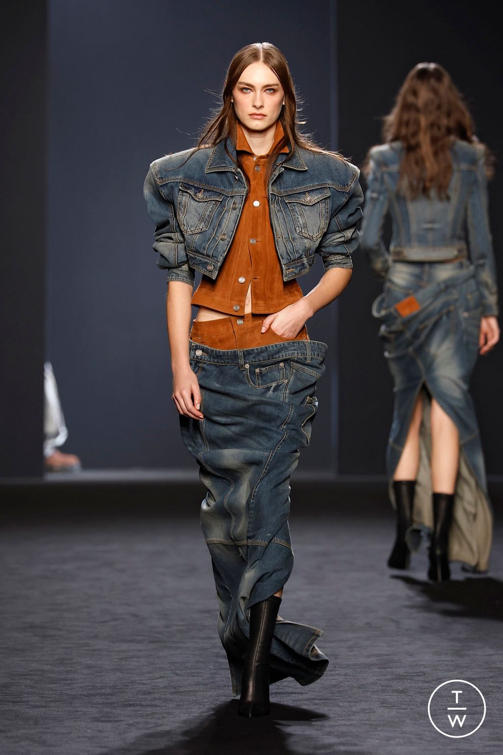 Fashion Week Paris Fall/Winter 2025 look 8 from the Juun.J collection 男装