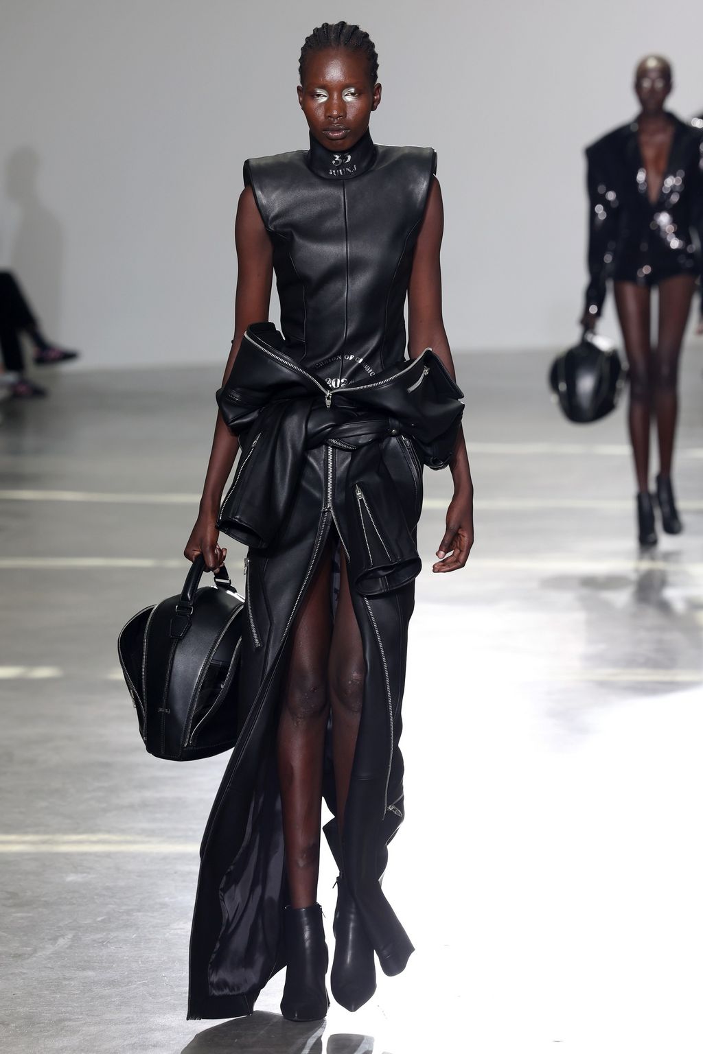 Fashion Week Paris Spring/Summer 2024 look 6 from the Juun.J collection menswear