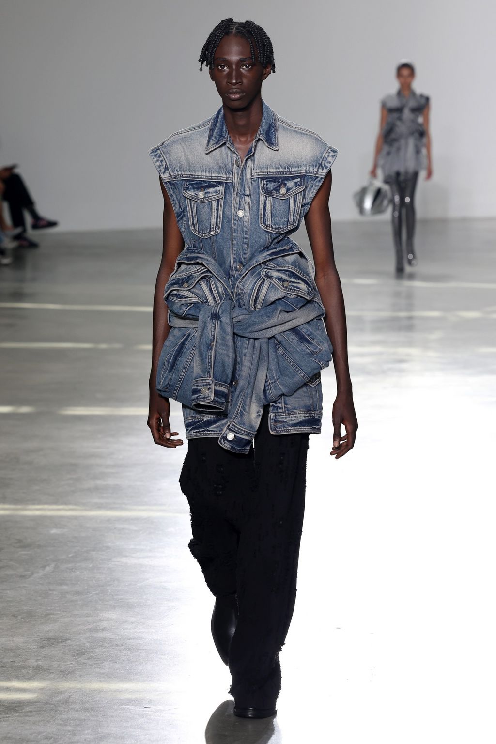 Fashion Week Paris Spring/Summer 2024 look 20 from the Juun.J collection menswear