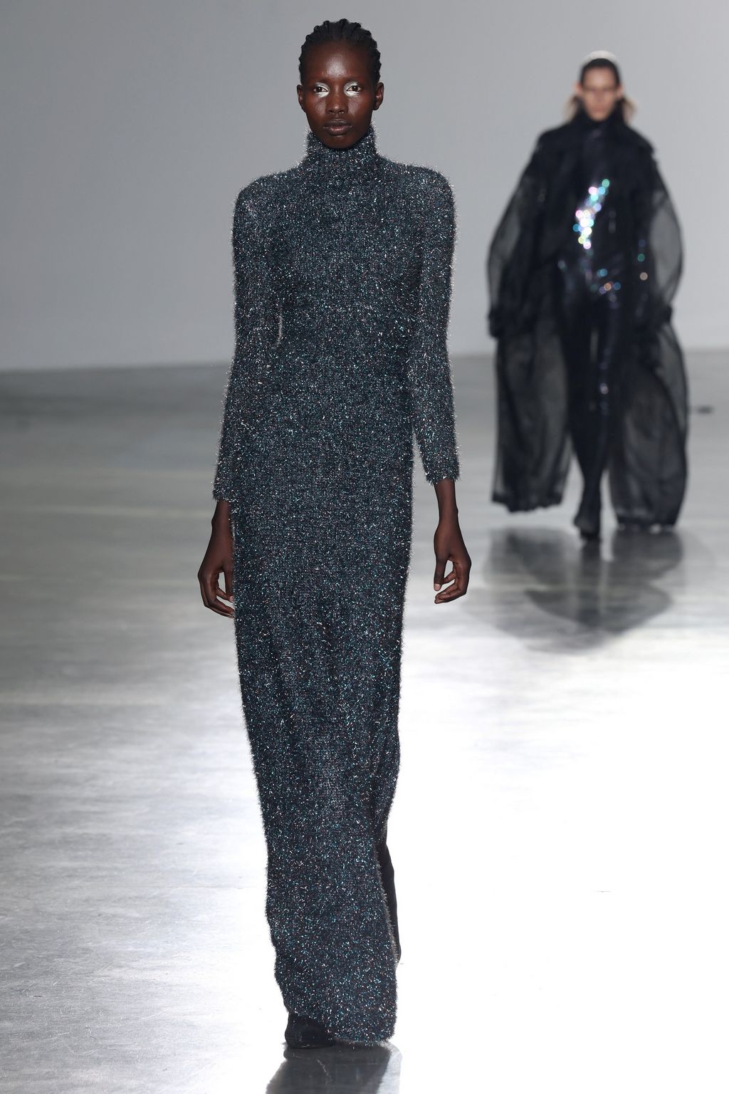 Fashion Week Paris Spring/Summer 2024 look 38 from the Juun.J collection menswear