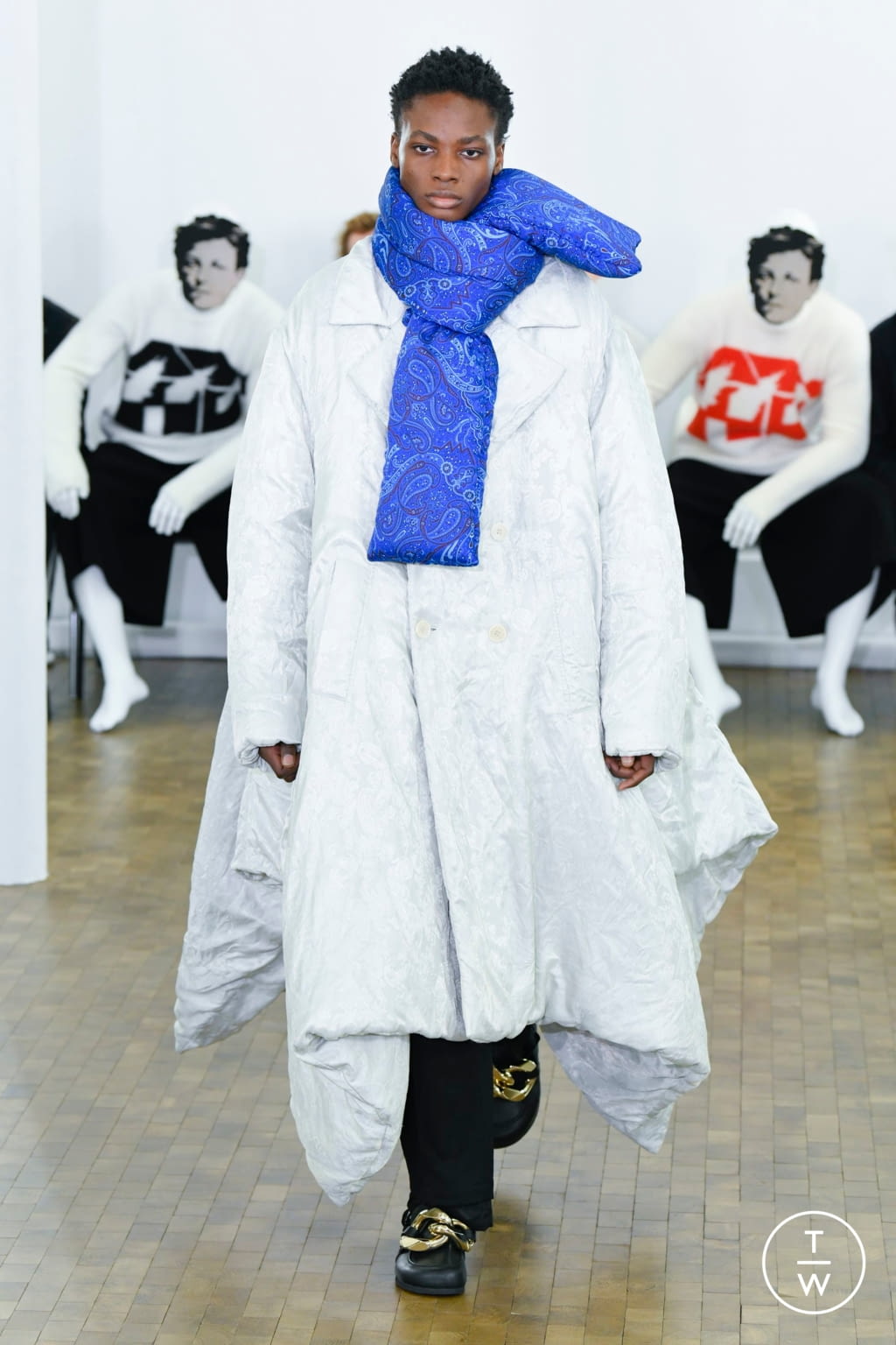 Fashion Week Paris Fall/Winter 2020 look 16 from the JW Anderson collection menswear