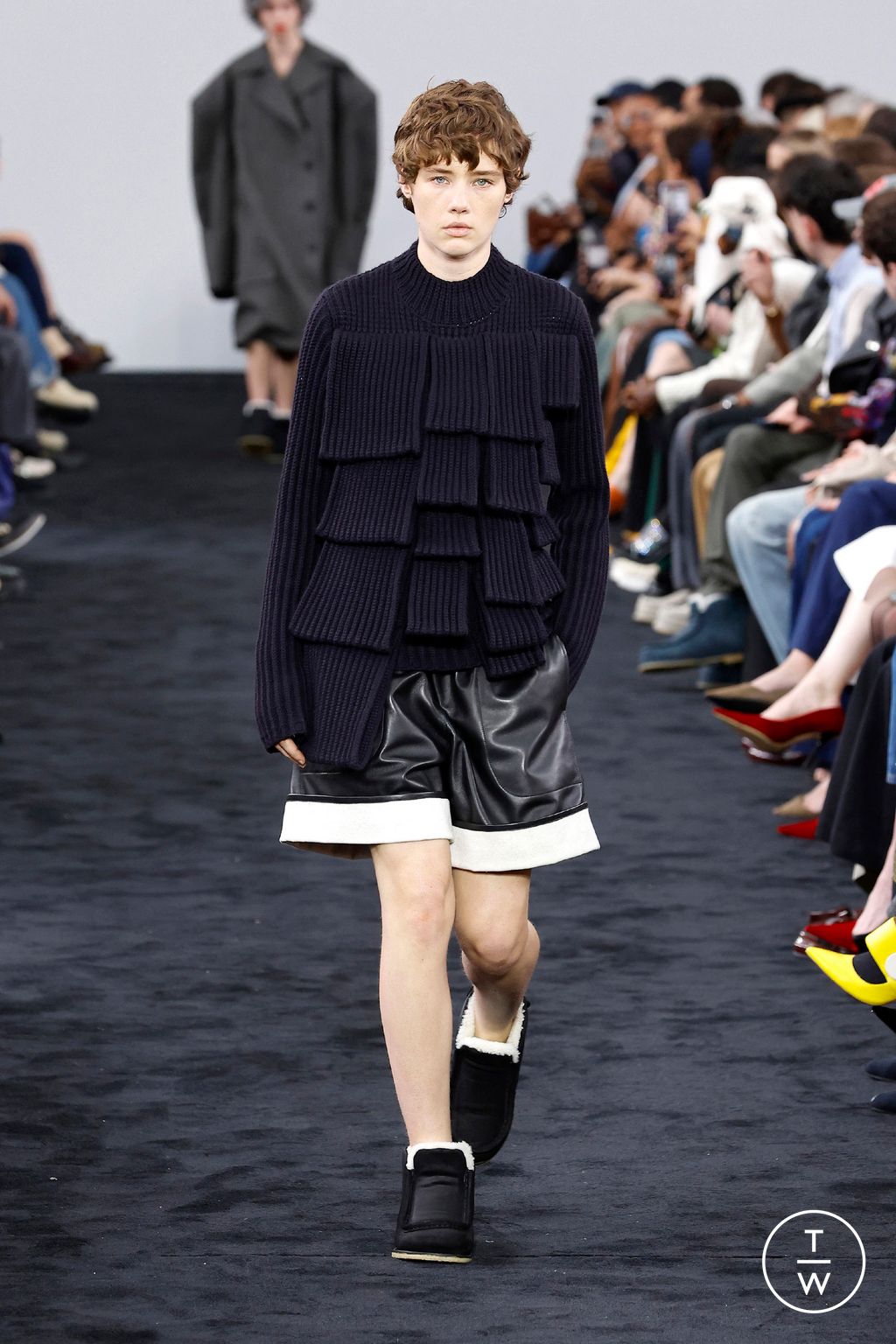 Fashion Week London Fall/Winter 2024 look 10 from the JW Anderson collection womenswear