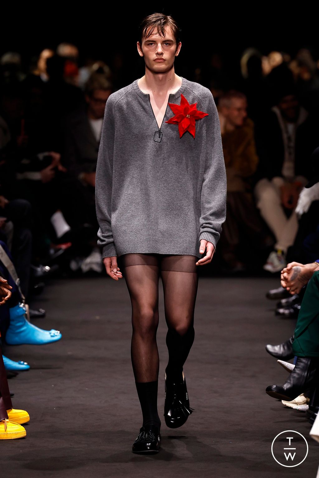 Fashion Week Milan Fall/Winter 2024 look 1 de la collection JW Anderson menswear