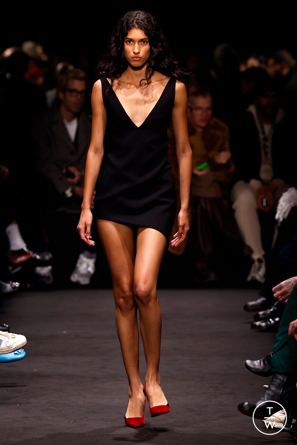 Fashion Week Milan Fall/Winter 2024 look 25 de la collection JW Anderson menswear