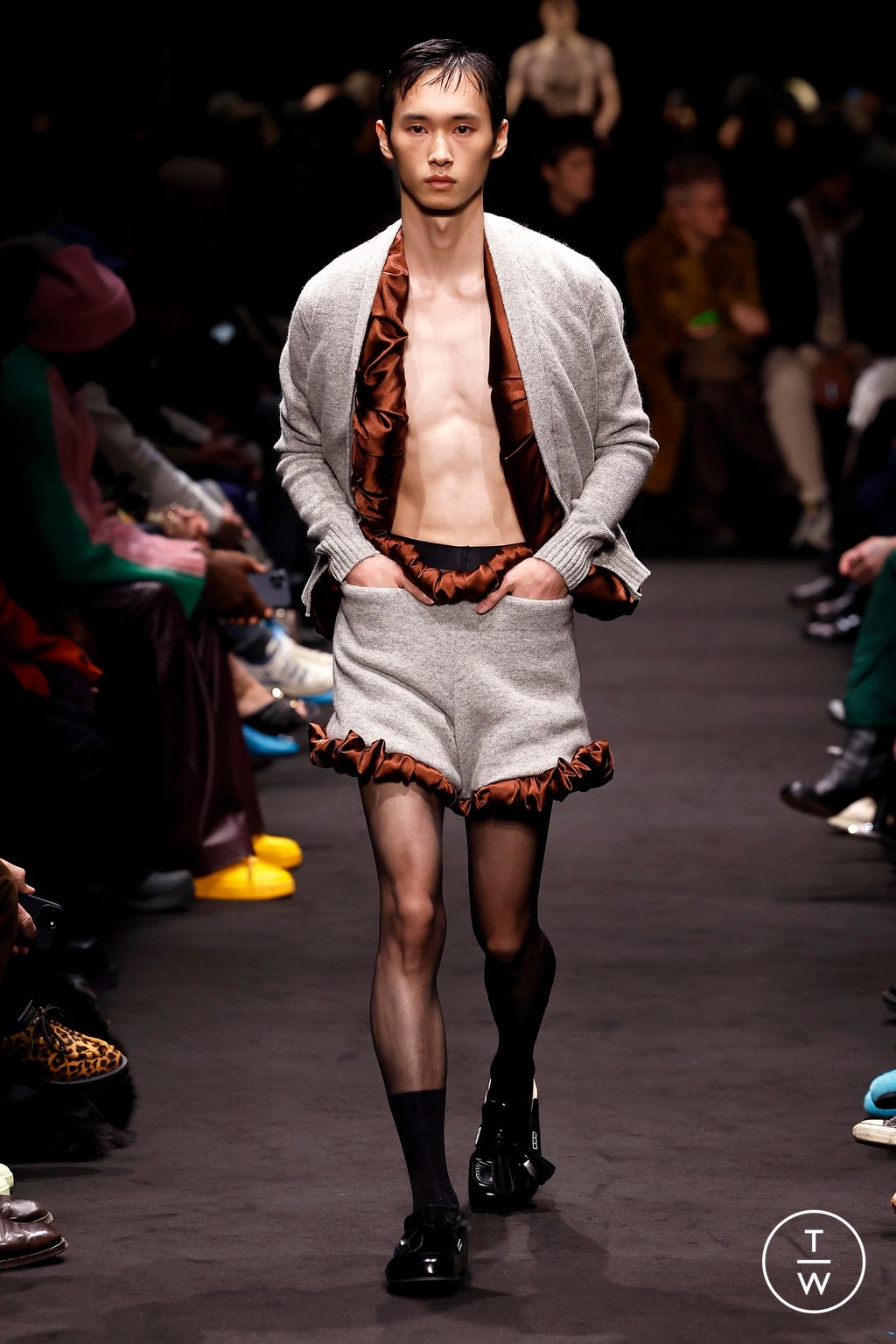 Fashion Week Milan Fall/Winter 2024 look 29 de la collection JW Anderson menswear