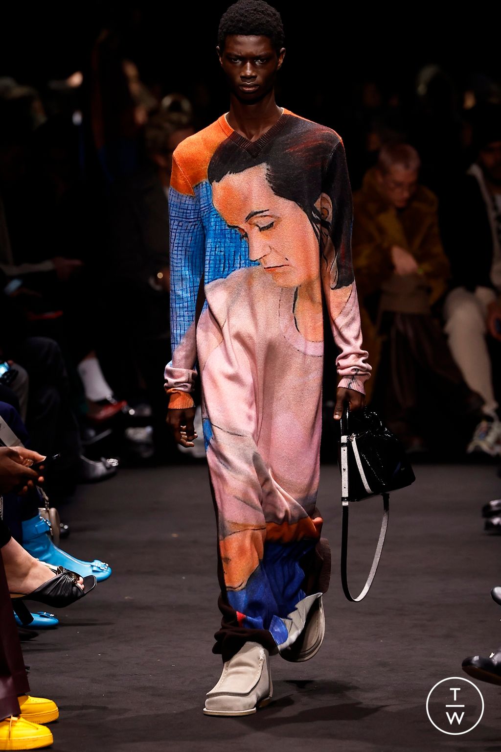 Fashion Week Milan Fall/Winter 2024 look 44 de la collection JW Anderson menswear