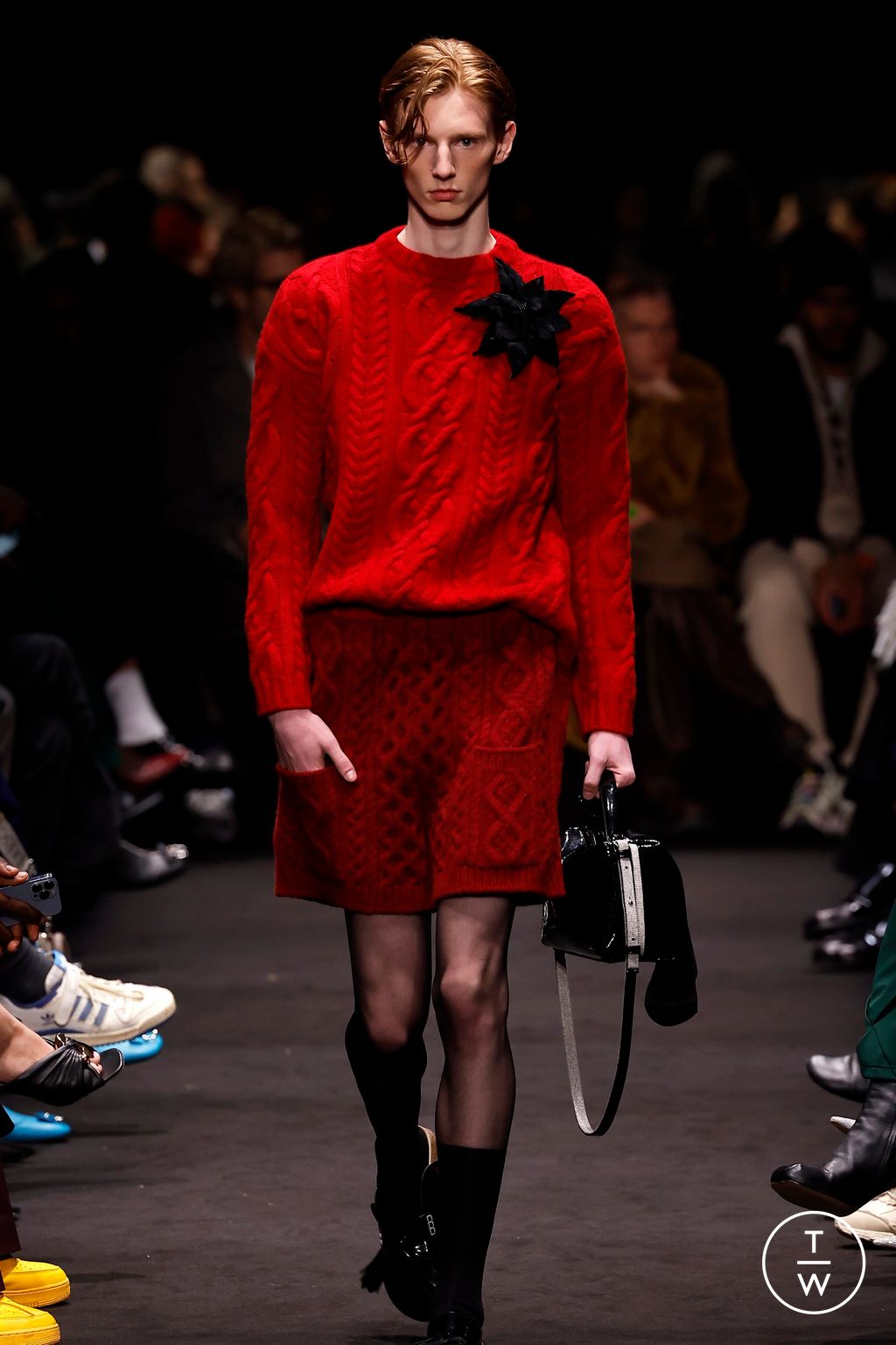 Fashion Week Milan Fall/Winter 2024 look 49 de la collection JW Anderson menswear