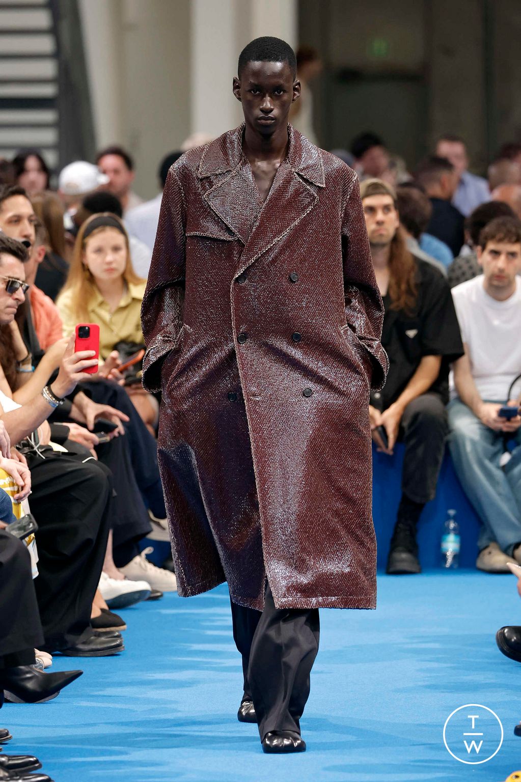 Fashion Week Milan Spring/Summer 2024 look 35 de la collection JW Anderson menswear