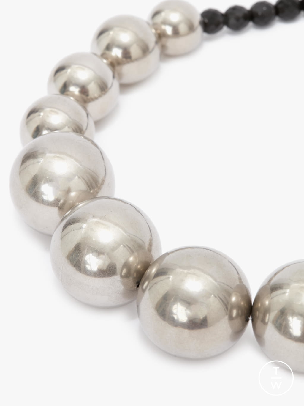 Fashion Week Paris Spring/Summer 2021 look 61 from the JW Anderson collection 女装配饰