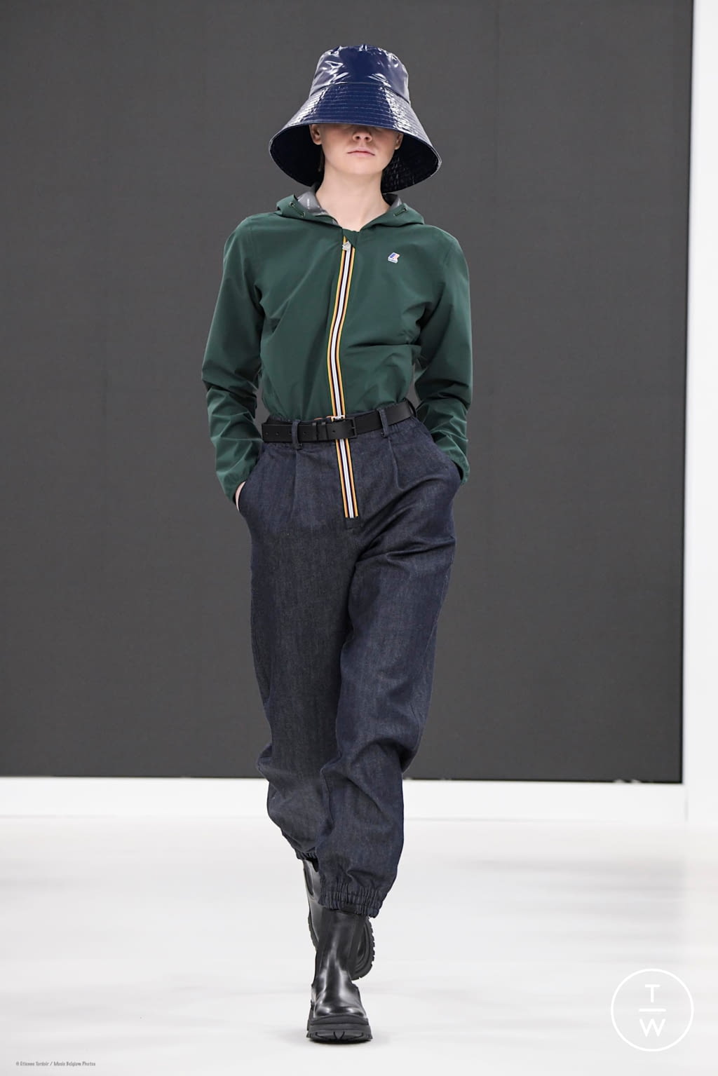 Fashion Week Florence - Pitti Fall/Winter 2020 look 16 from the K-WAY R&D collection 男装