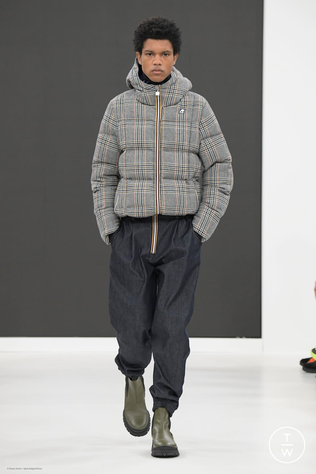Fashion Week Florence - Pitti Fall/Winter 2020 look 37 from the K-WAY R&D collection 男装