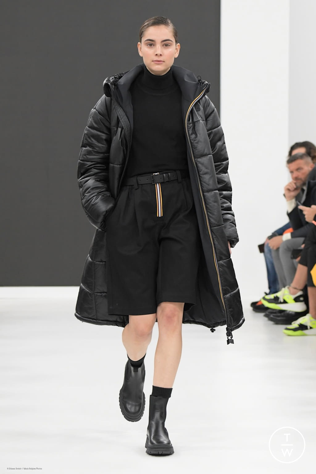 Fashion Week Florence - Pitti Fall/Winter 2020 look 49 from the K-WAY R&D collection 男装