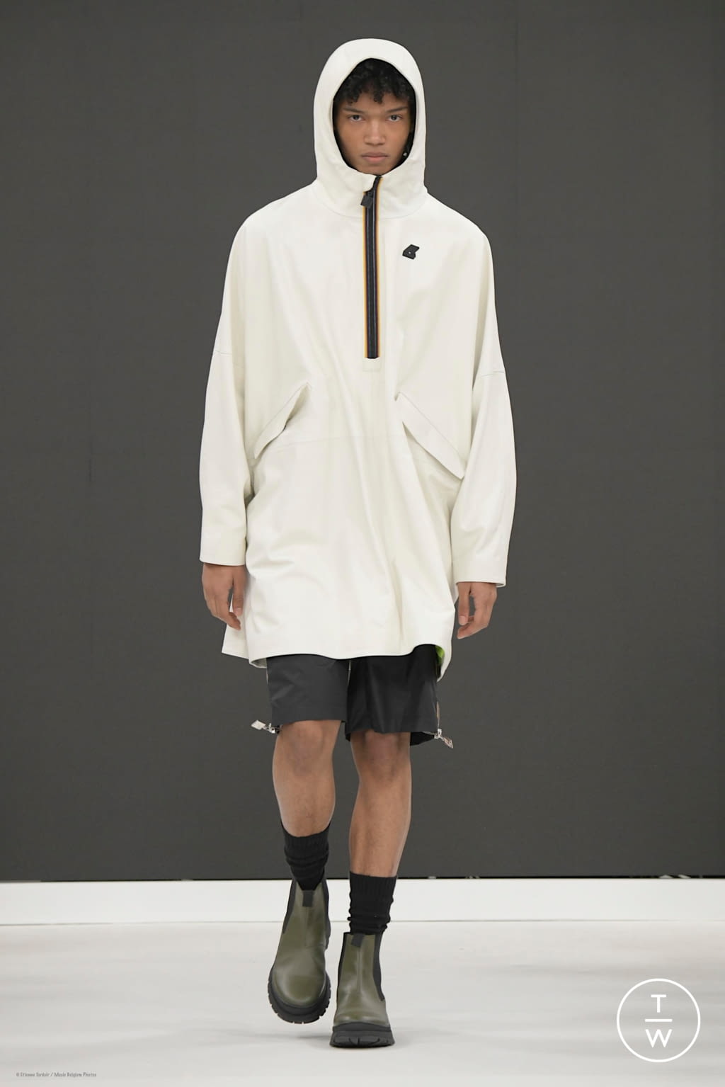 Fashion Week Florence - Pitti Fall/Winter 2020 look 52 from the K-WAY R&D collection 男装