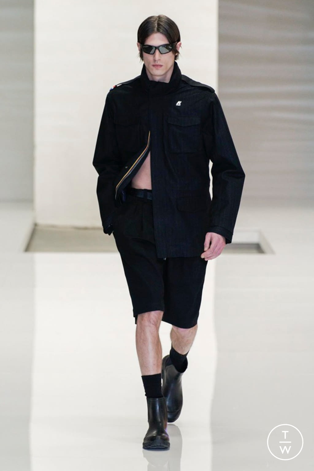 Fashion Week Milan Fall/Winter 2021 look 1 de la collection K-WAY R&D menswear