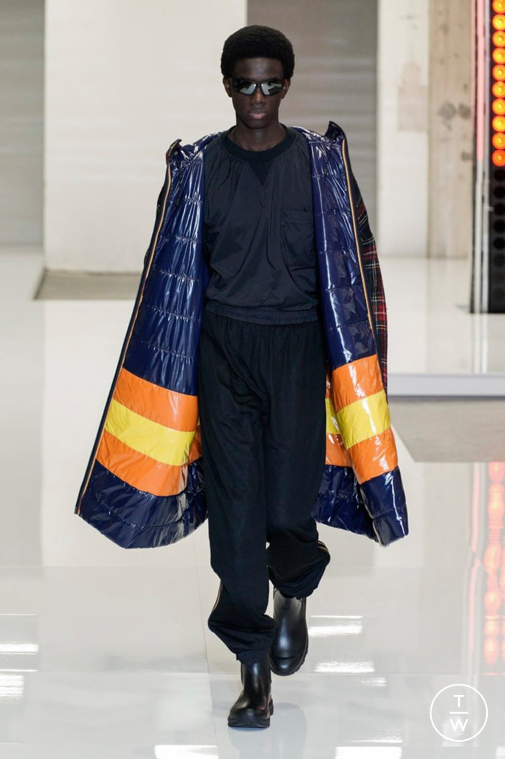 Fashion Week Milan Fall/Winter 2021 look 6 from the K-WAY R&D collection menswear