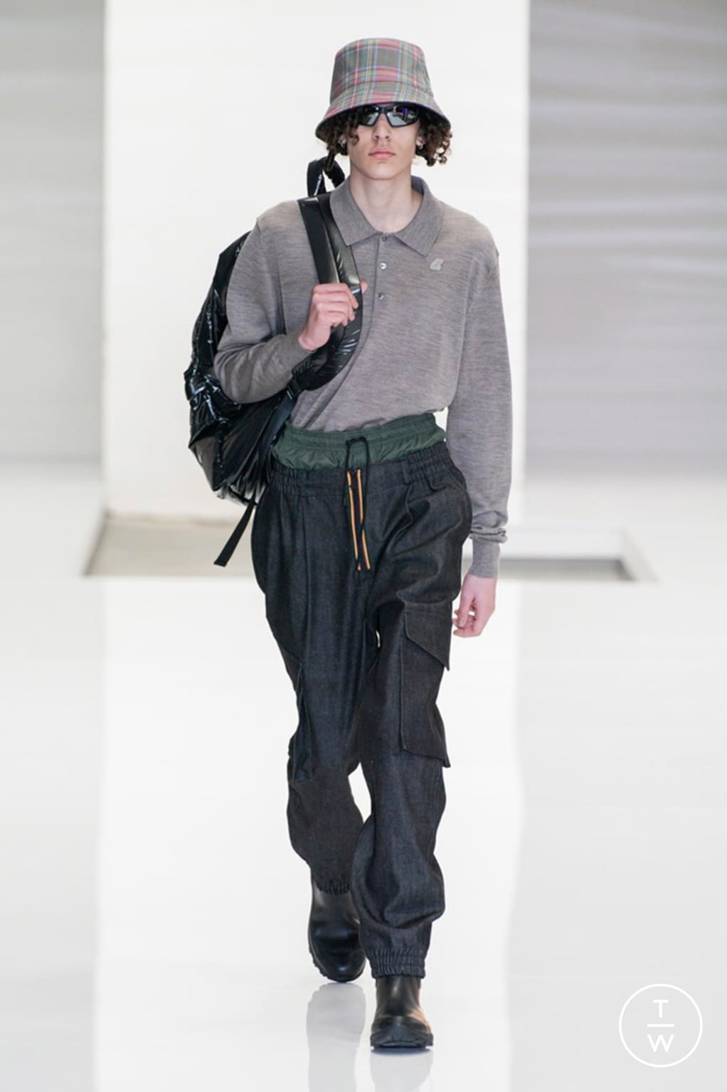 Fashion Week Milan Fall/Winter 2021 look 37 from the K-WAY R&D collection menswear