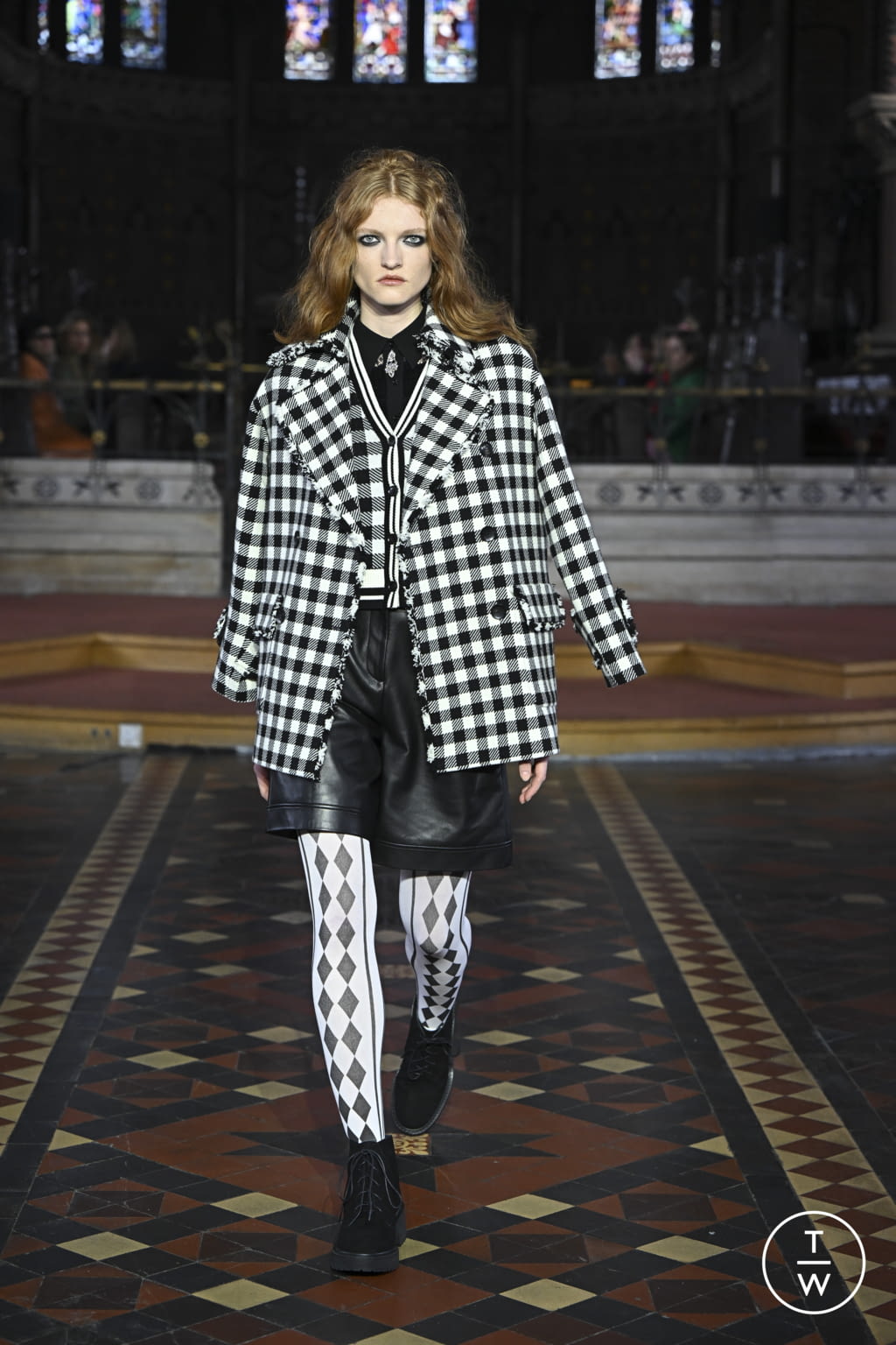 Fashion Week London Fall/Winter 2022 look 12 from the Bora Aksu collection womenswear