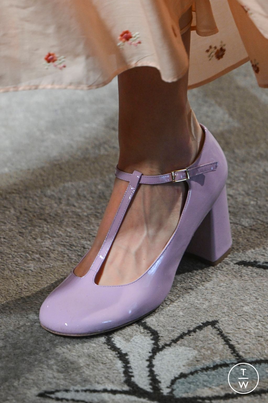 Fashion Week London Spring/Summer 2023 look 15 from the Paul & Joe collection womenswear accessories