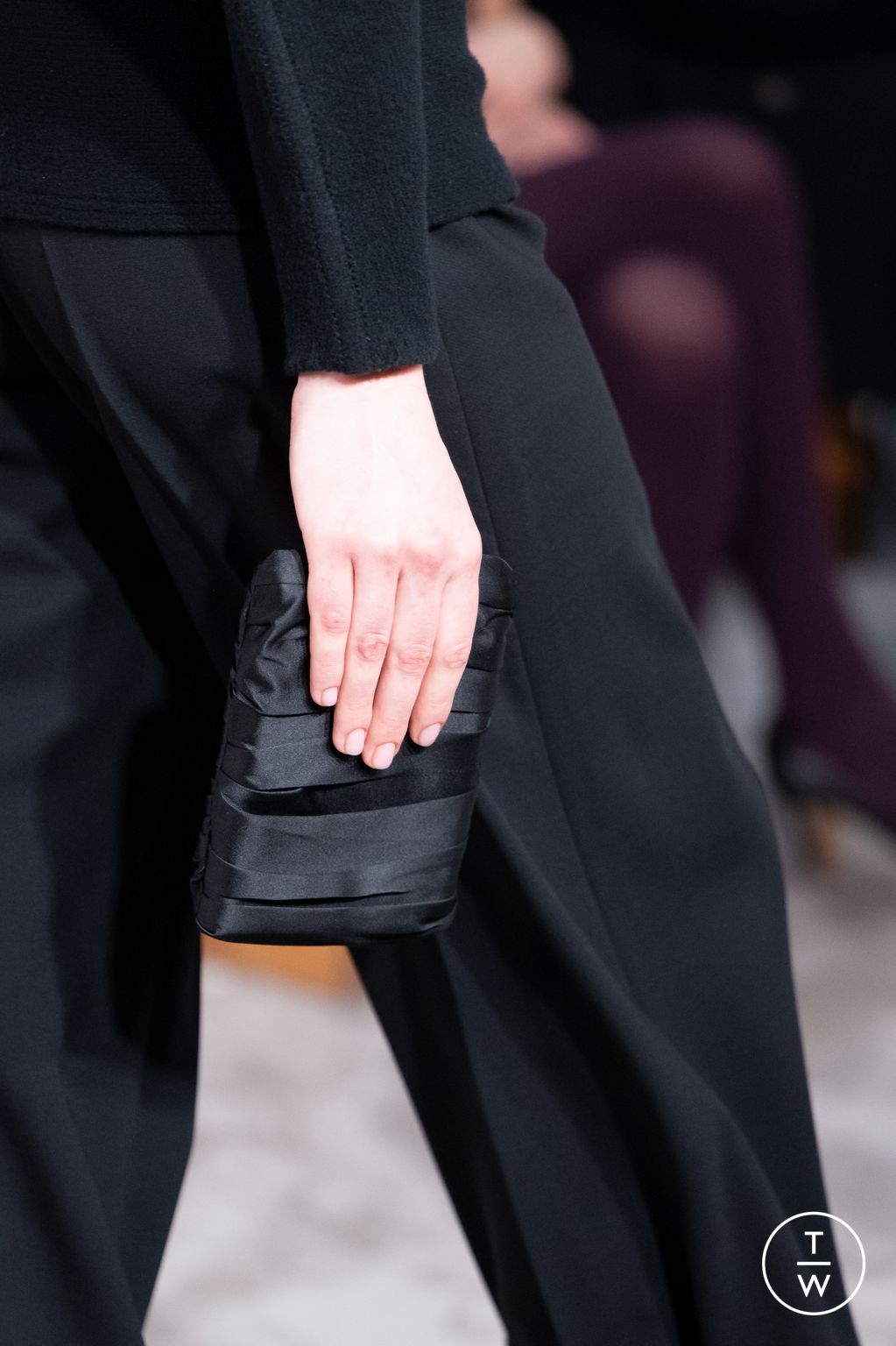 Fashion Week New York Fall/Winter 2026 look 22 from the Carolina Herrera collection womenswear accessories