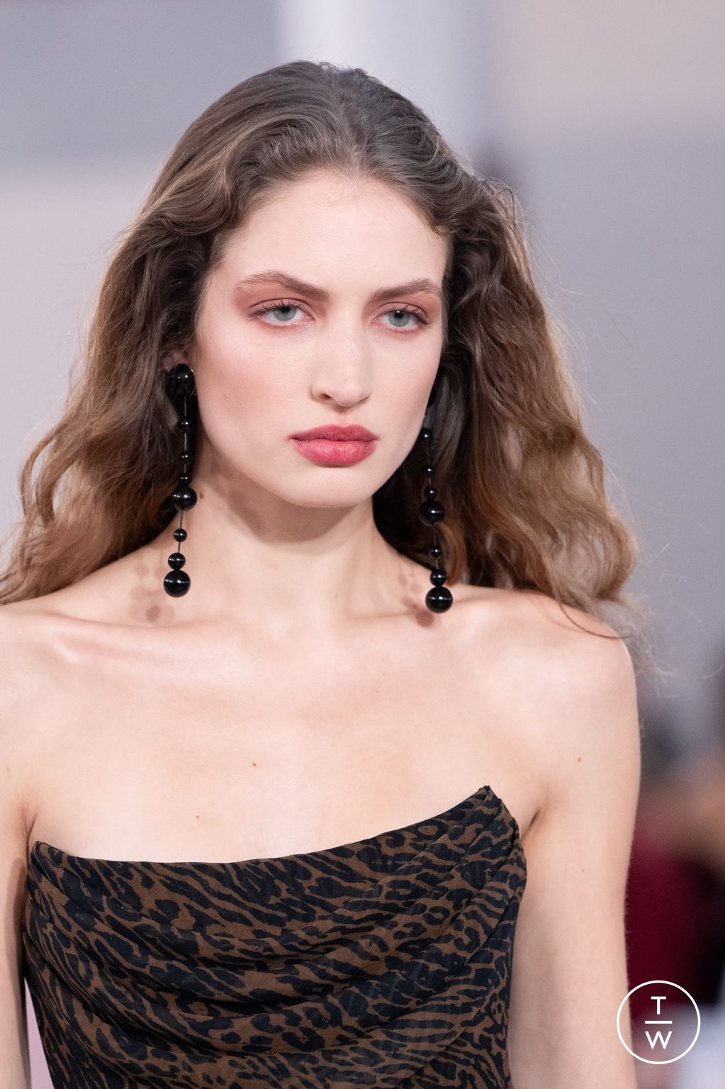 Fashion Week New York Fall/Winter 2026 look 38 from the Carolina Herrera collection womenswear accessories