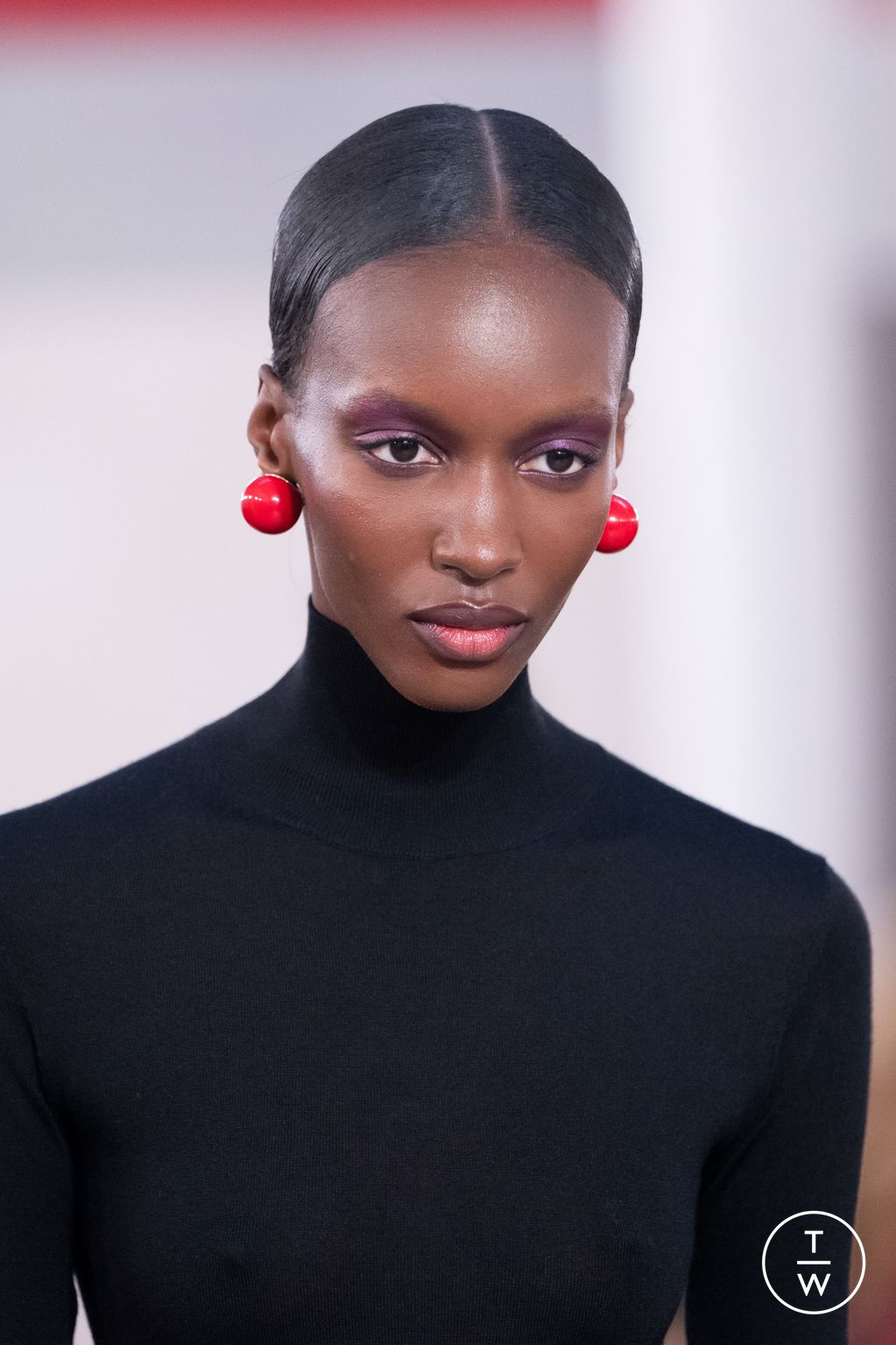Fashion Week New York Fall/Winter 2026 look 64 from the Carolina Herrera collection womenswear accessories