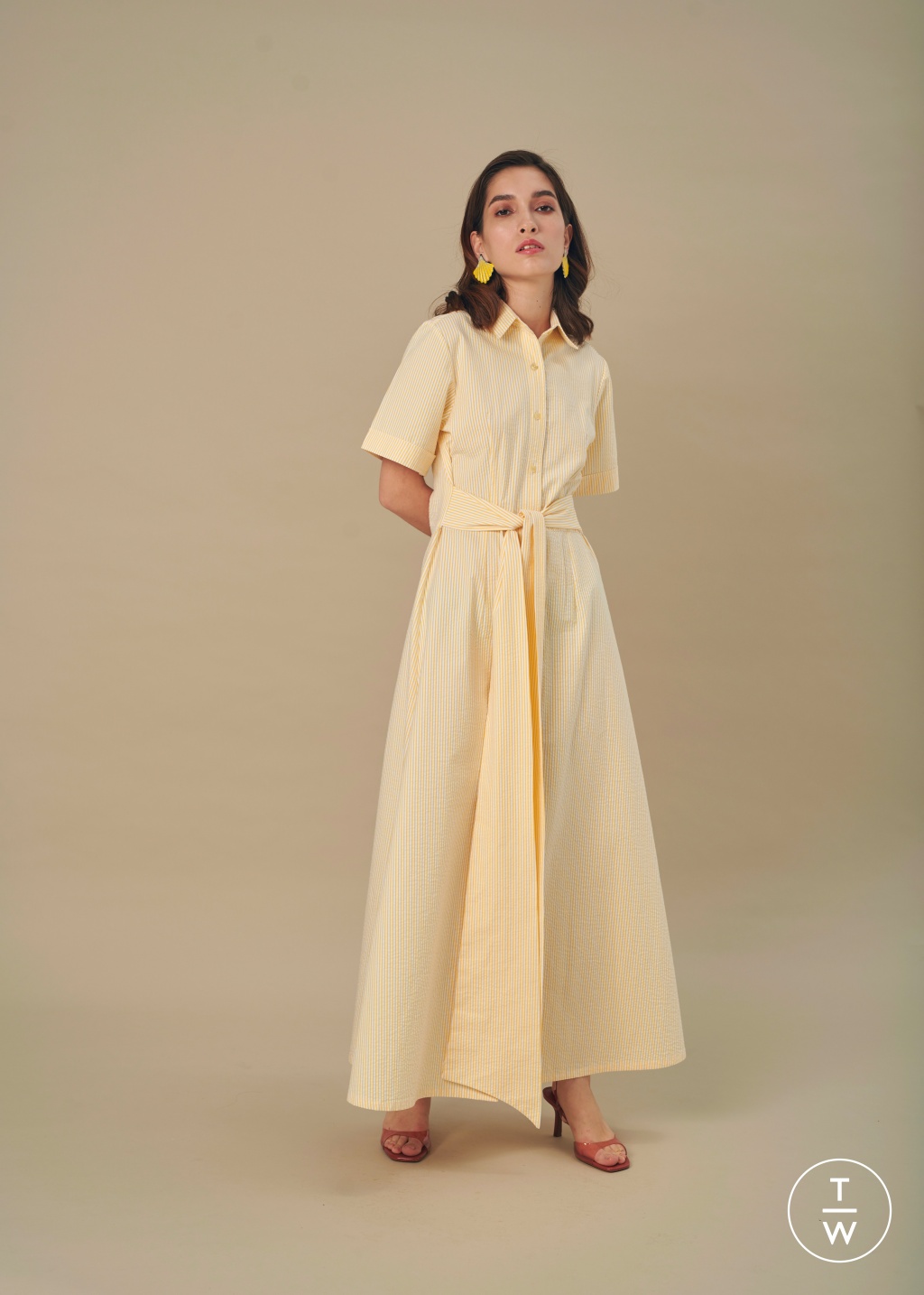 Fashion Week New York Resort 2020 look 21 from the KAGE collection womenswear