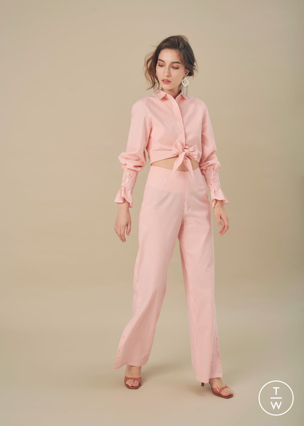 Fashion Week New York Resort 2020 look 24 from the KAGE collection womenswear