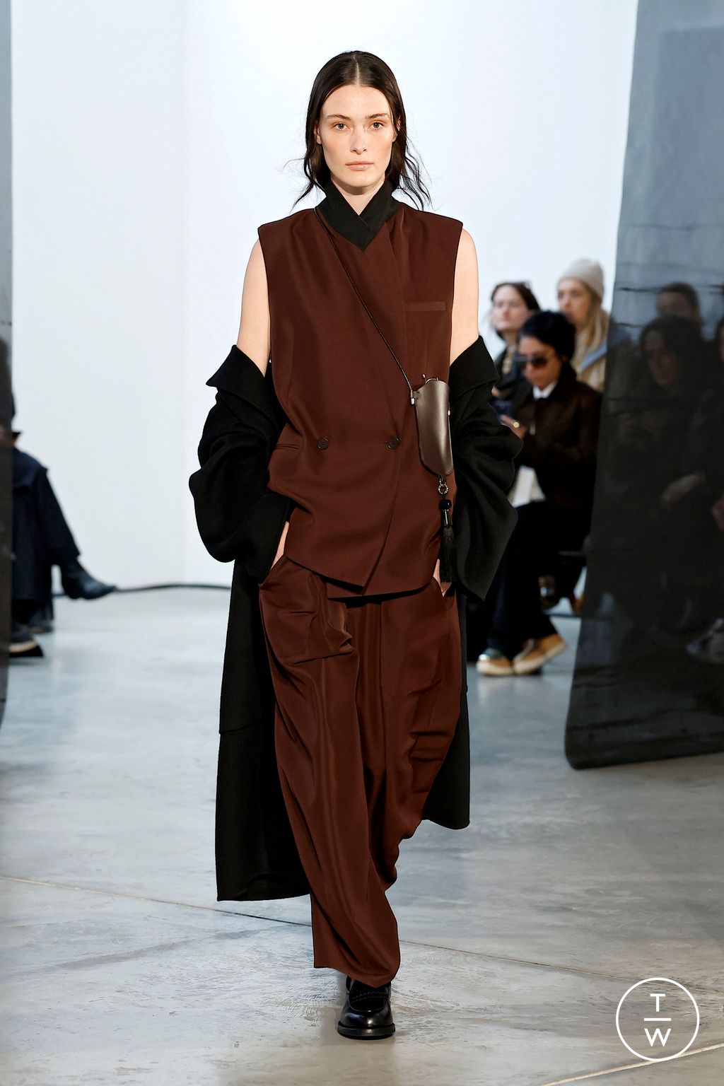 Fashion Week New York Fall/Winter 2025 look 1 from the Kallmeyer collection 女装