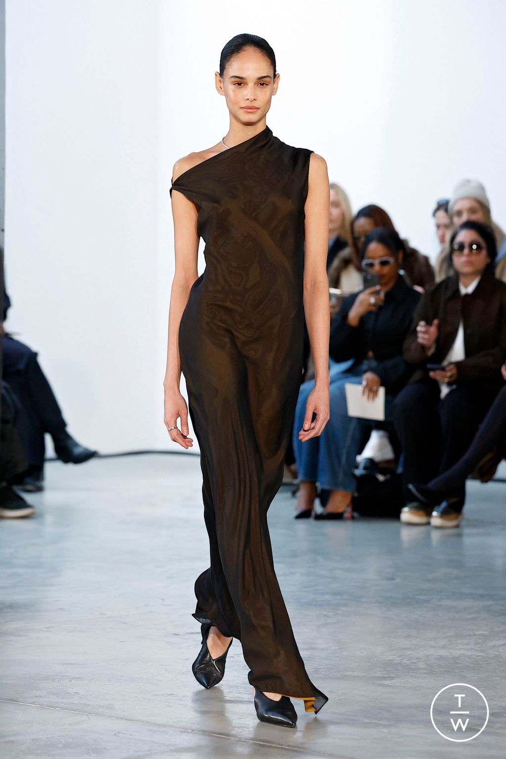 Fashion Week New York Fall/Winter 2025 look 30 de la collection Kallmeyer womenswear