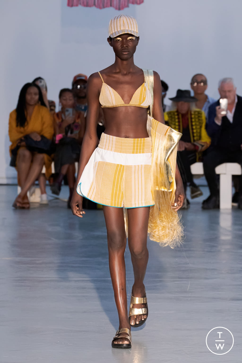Fashion Week Paris Spring/Summer 2022 look 1 from the Kenneth Ize collection womenswear