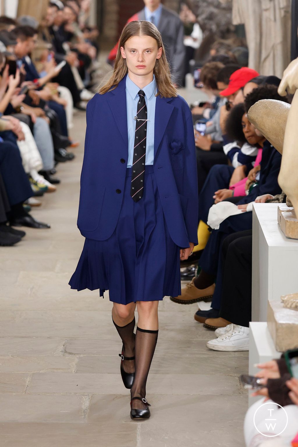 Fashion Week London Spring/Summer 2025 look 1 from the Kent & Curwen collection womenswear