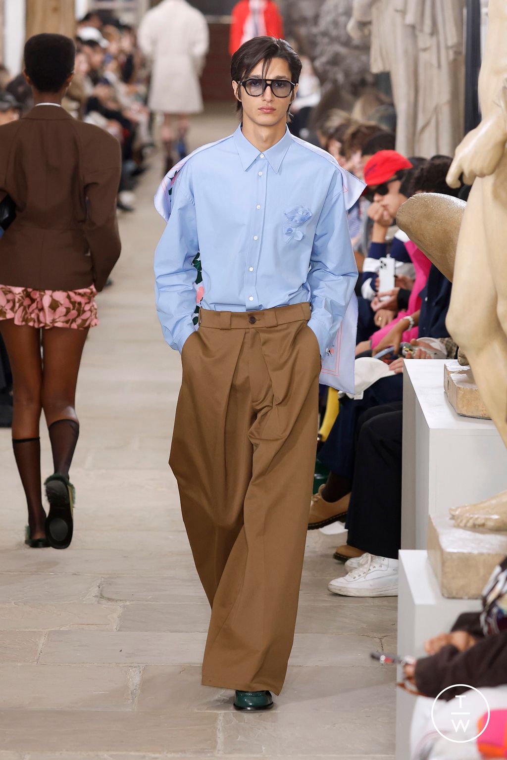Fashion Week London Spring/Summer 2025 look 19 from the Kent & Curwen collection womenswear