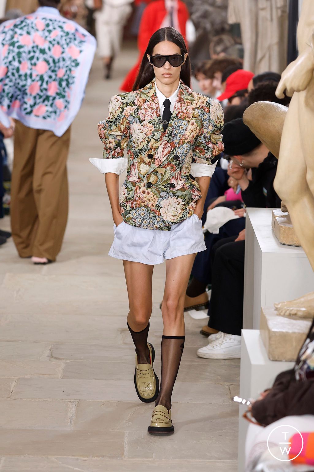 Fashion Week London Spring/Summer 2025 look 20 from the Kent & Curwen collection womenswear