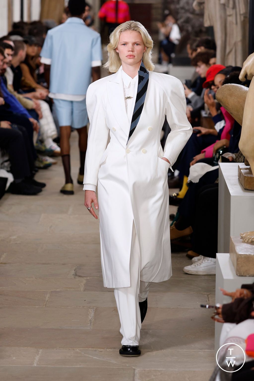 Fashion Week London Spring/Summer 2025 look 31 from the Kent & Curwen collection womenswear