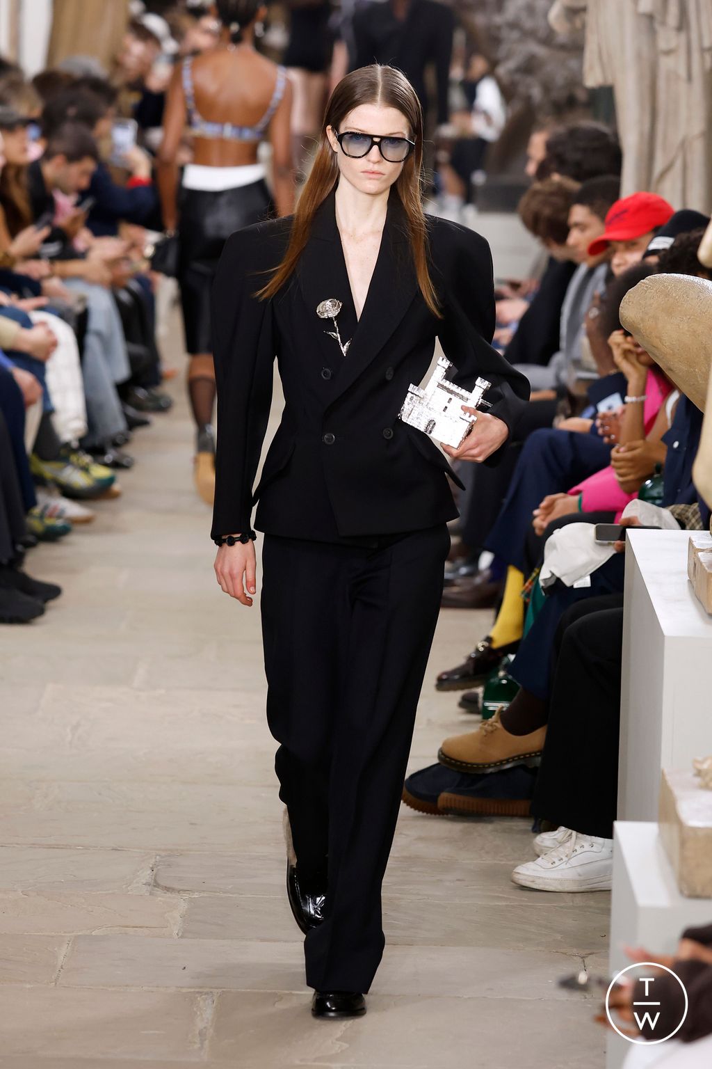 Fashion Week London Spring/Summer 2025 look 45 from the Kent & Curwen collection womenswear