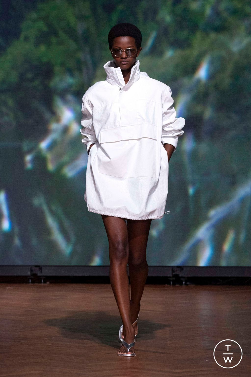 Fashion Week London Spring/Summer 2026 look 15 from the Kent & Curwen collection womenswear