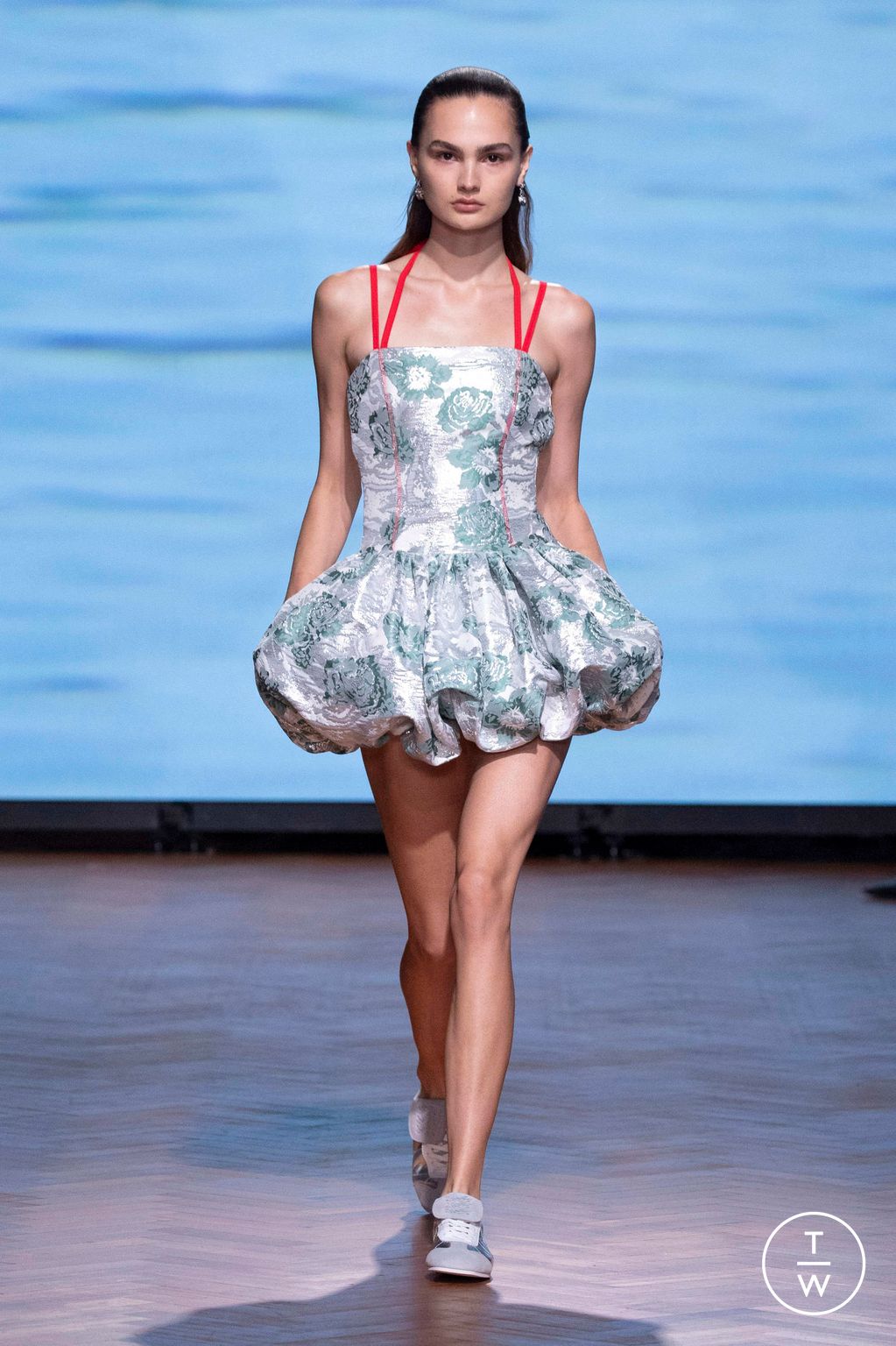 Fashion Week London Spring/Summer 2026 look 32 from the Kent & Curwen collection womenswear