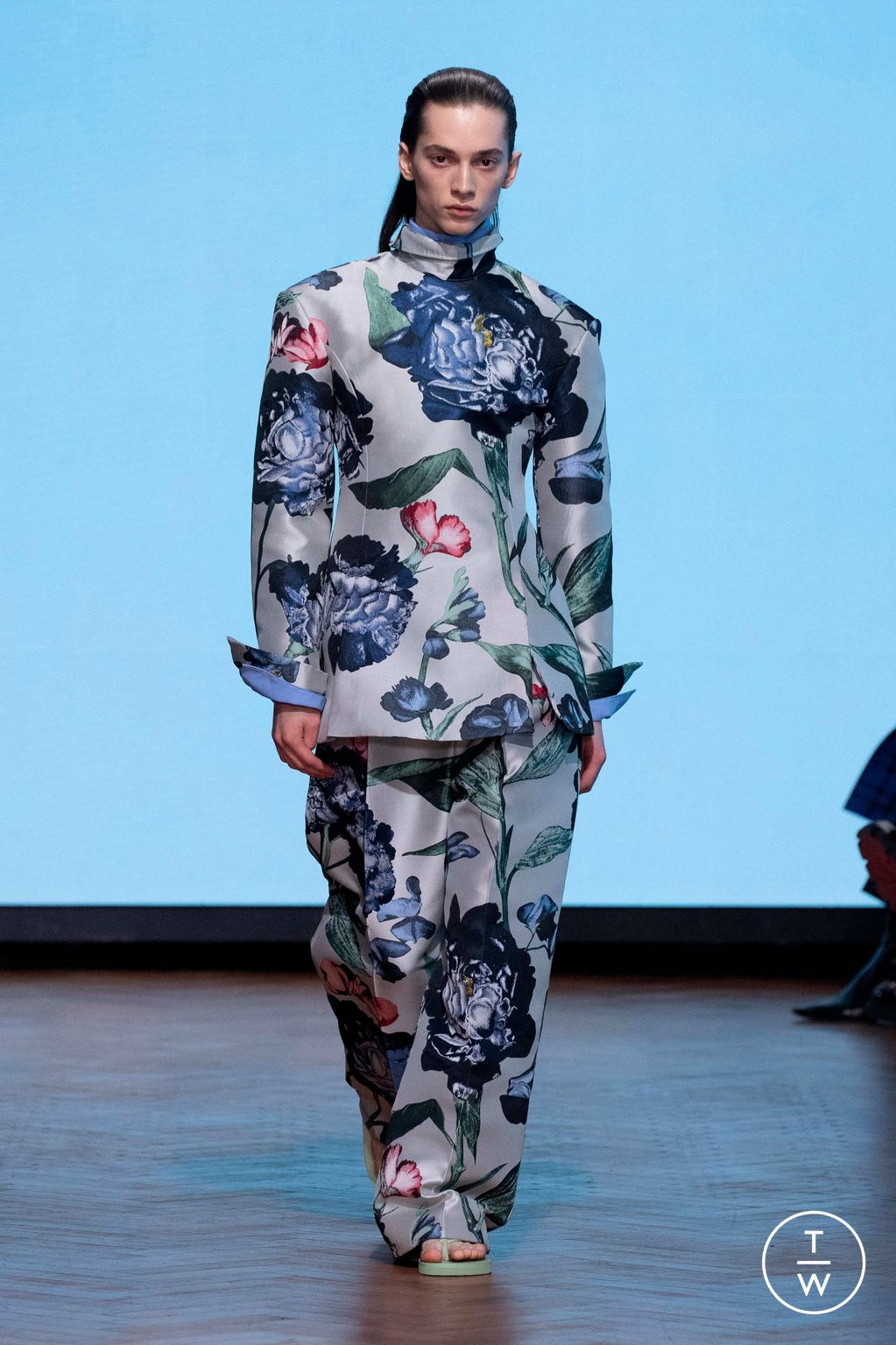 Fashion Week London Spring/Summer 2026 look 45 from the Kent & Curwen collection womenswear