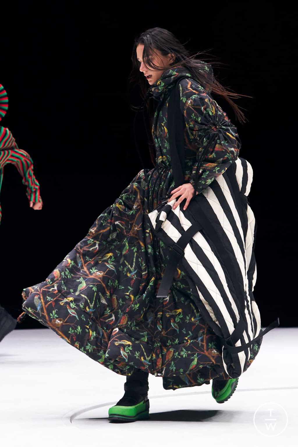 Fashion Week Paris Fall/Winter 2021 look 54 de la collection Kenzo womenswear