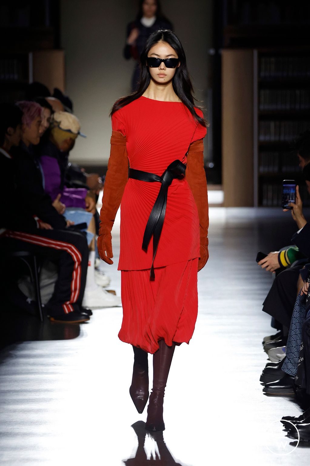 Fashion Week Paris Fall/Winter 2024 look 14 de la collection Kenzo menswear