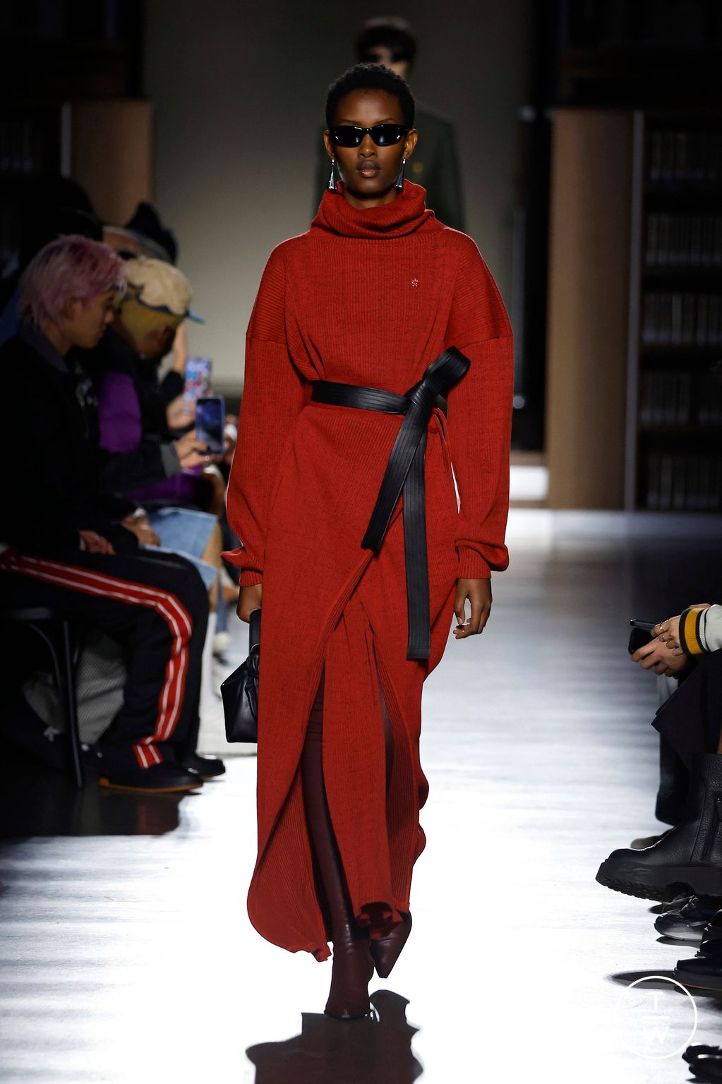 Fashion Week Paris Fall/Winter 2024 look 29 de la collection Kenzo menswear
