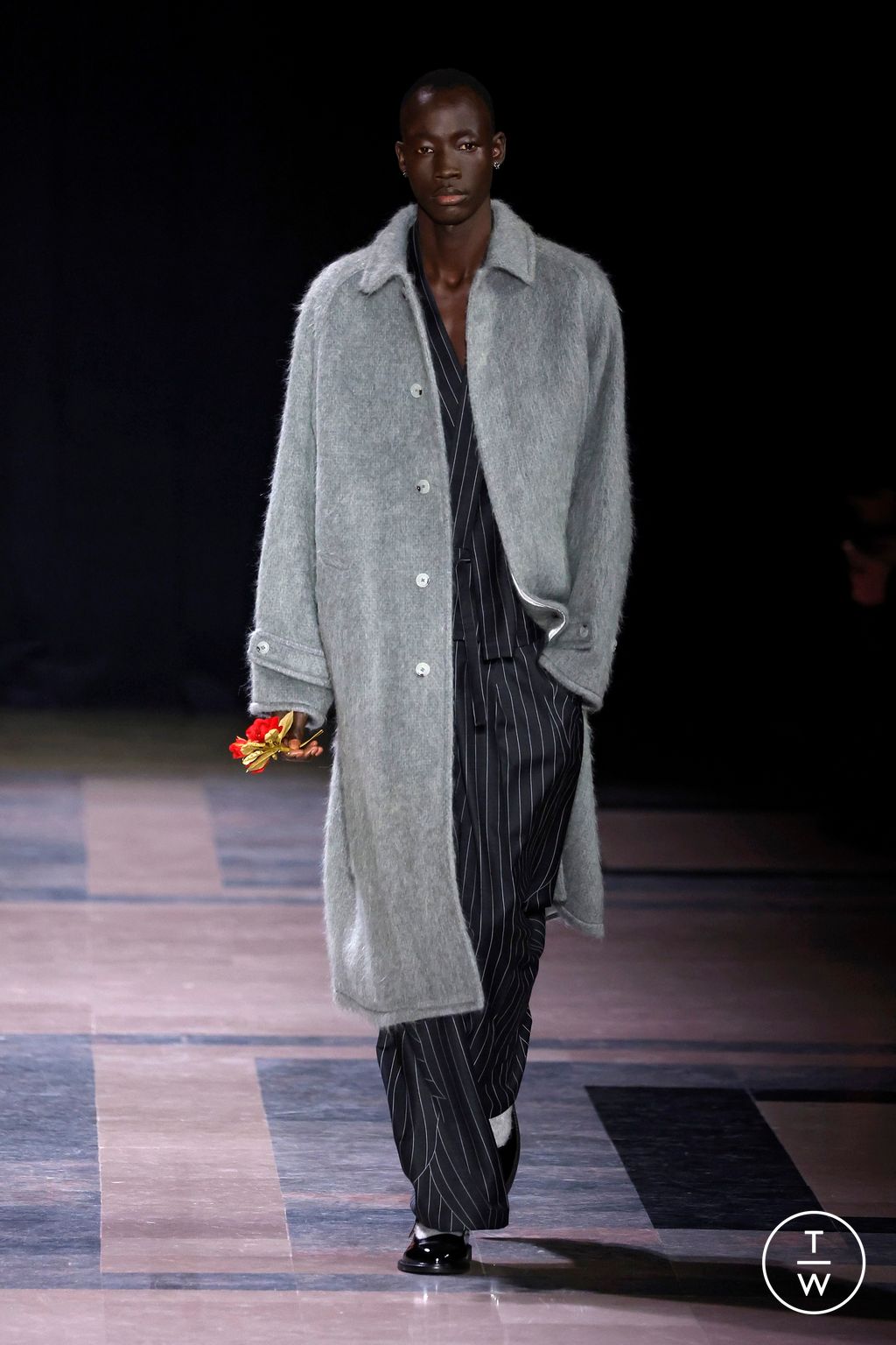 Fashion Week Paris Fall/Winter 2025 look 5 de la collection Kenzo menswear